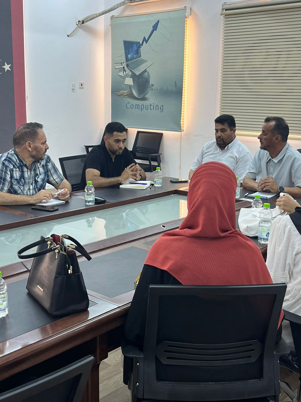 إجتماع تقييم الشراكة بين كلية تقنية المعلومات وشركة هواوي 