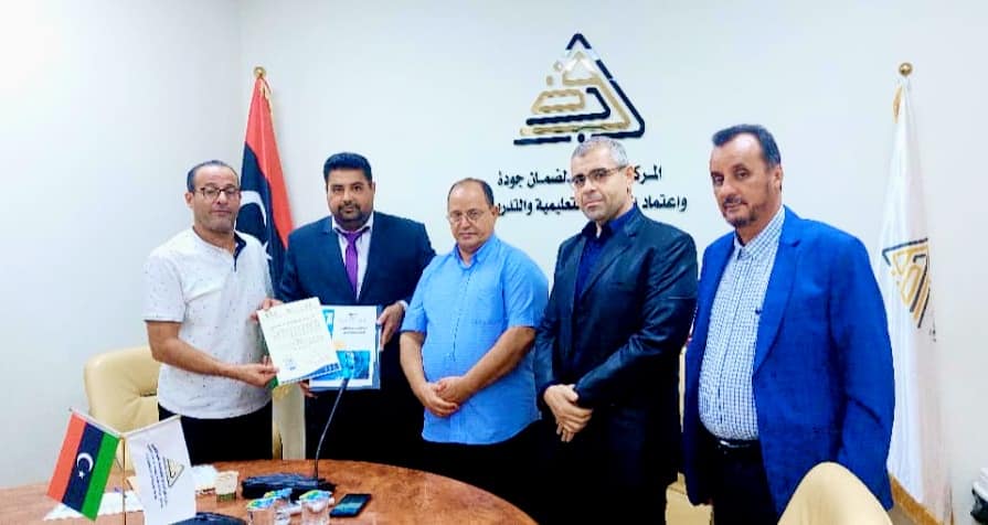 الترخيص الفني لبرنامج الدكتوراه بكلية تقنية المعلومات   