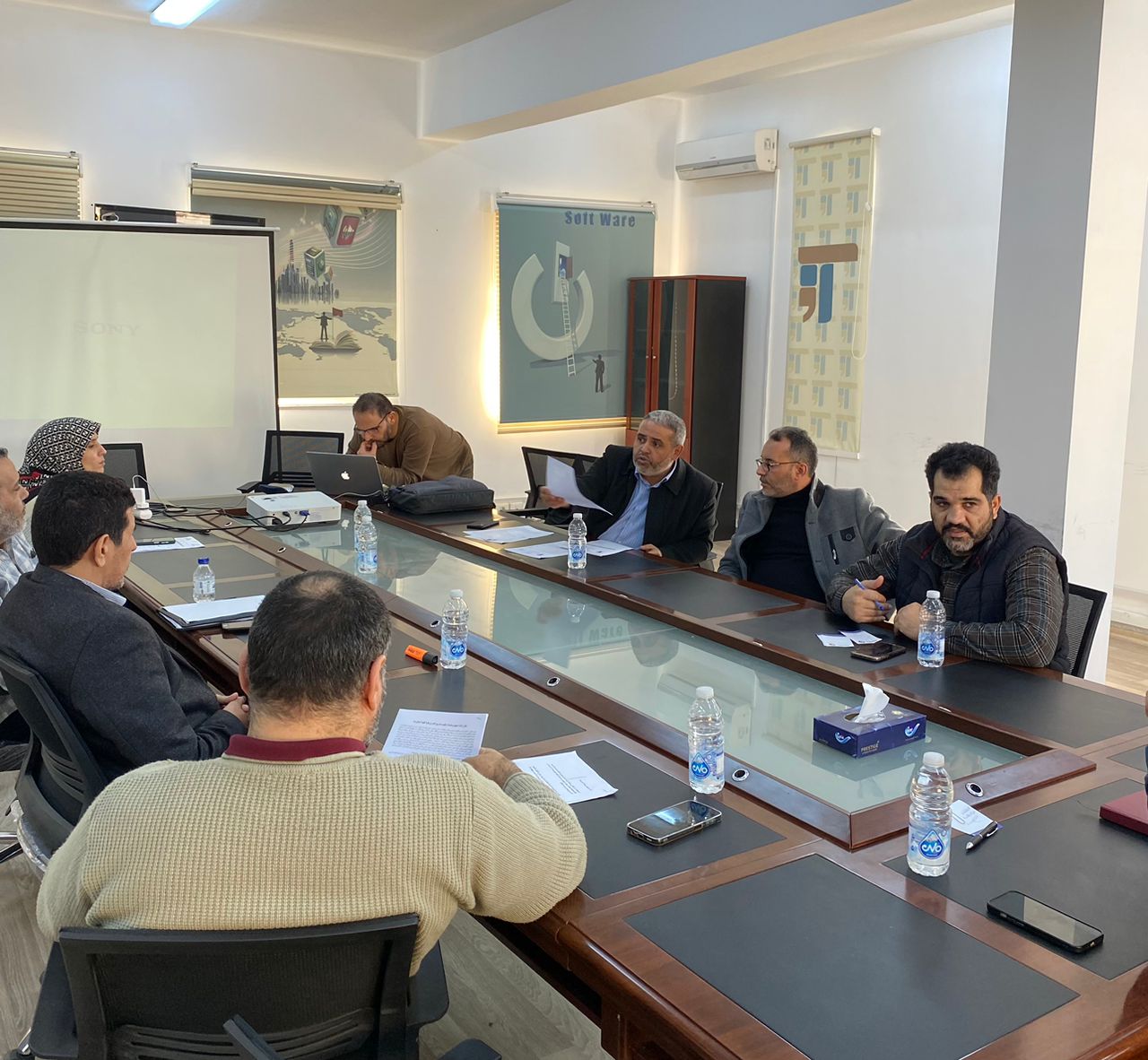 مقترح آلية متابعة وتقييم مشاريع التخرج  