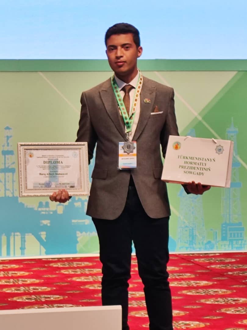 مشاركة فريق جامعة مصراتة في الاولومبياد الدولي المفتوح للمعلوماتية  