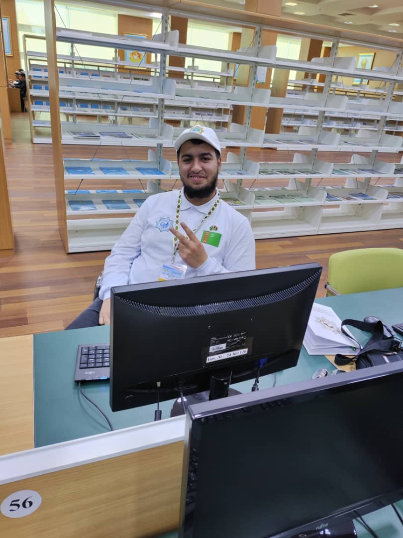 مشاركة فريق جامعة مصراتة في الاولومبياد الدولي المفتوح للمعلوماتية  