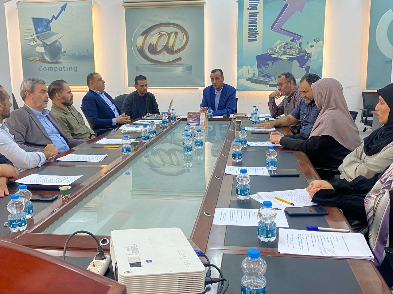 ملخص محضر الاجتماع الثالث لمجلس كلية تقنية المعلومات