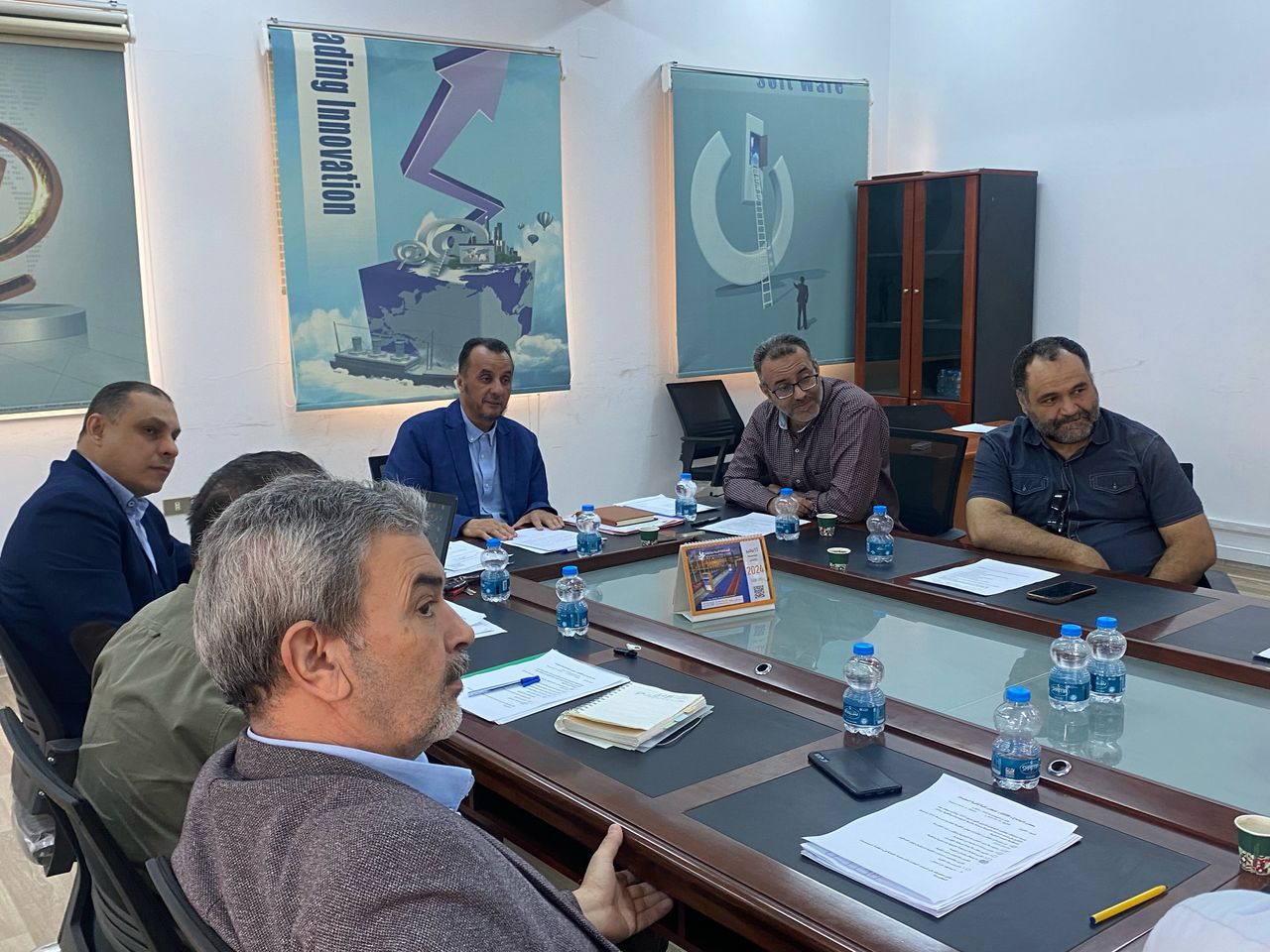 ملخص محضر الاجتماع الثالث لمجلس كلية تقنية المعلومات