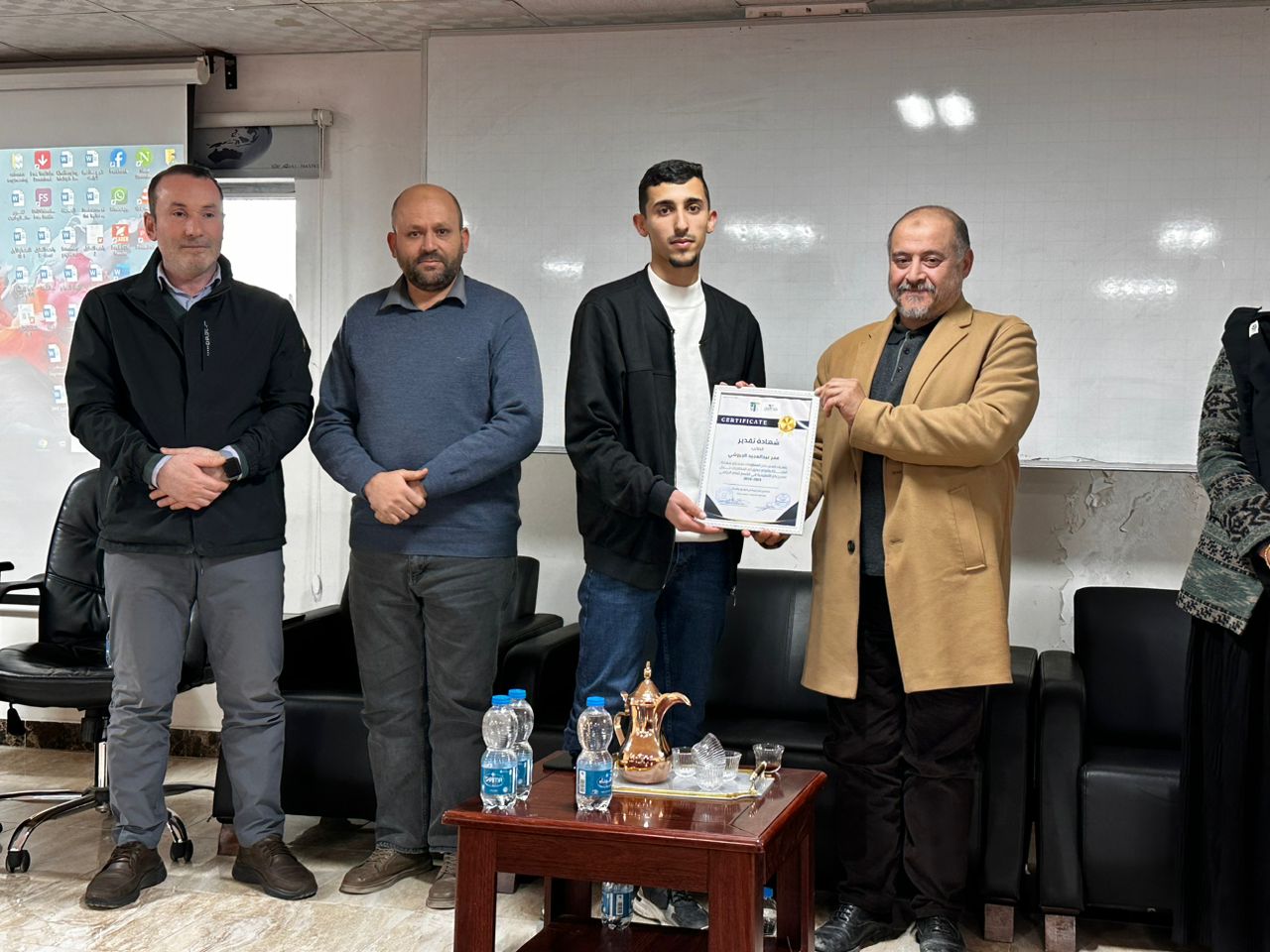 حوارية تعريفية بقسم نظم المعلومات تشهد تفاعلًا وتكريم الطلبة المتميزين