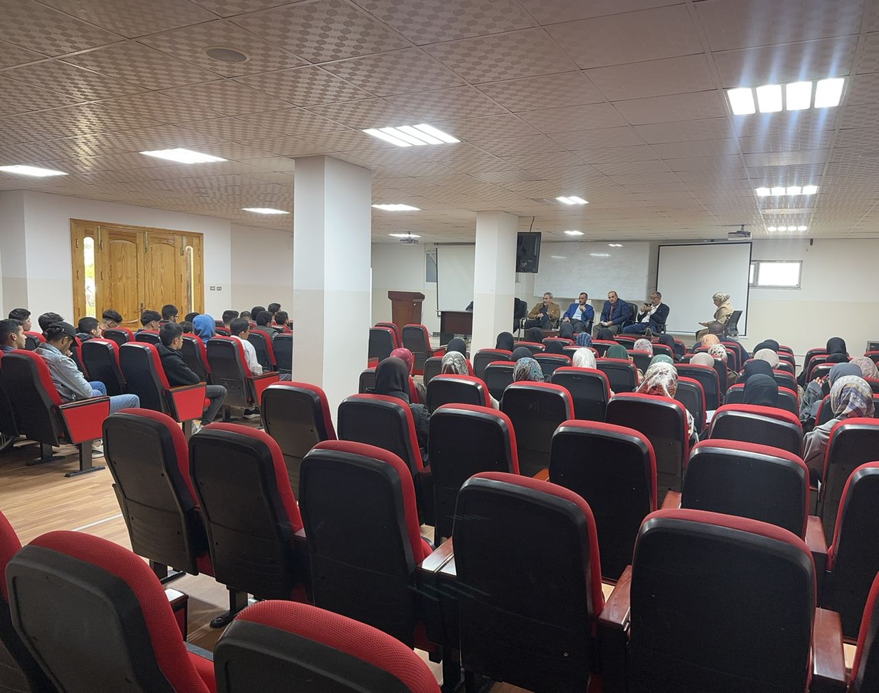 ملتقى الطلاب الجدد بكلية تقنية المعلومات – ربيع 2026